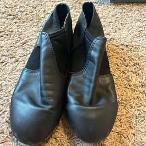 Revolution slip on tap shoes. size 9.5 in womans